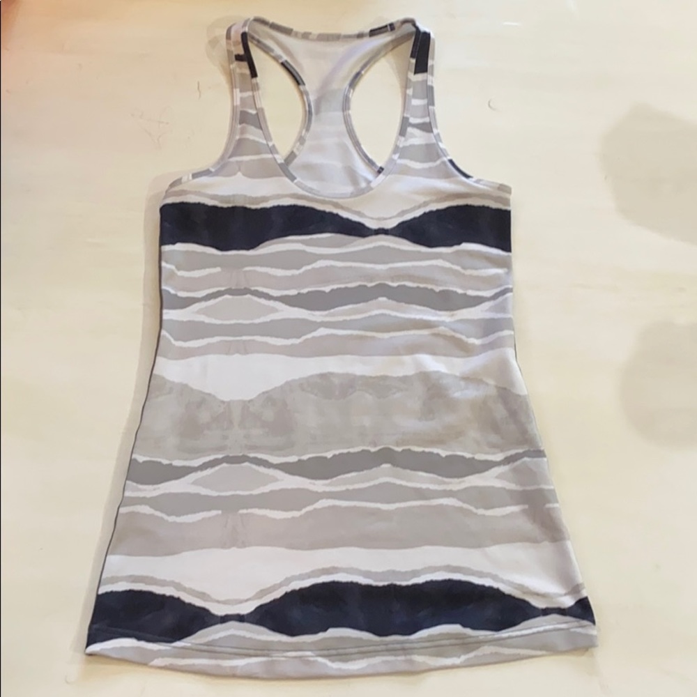 Lululemon designed razor back tank top